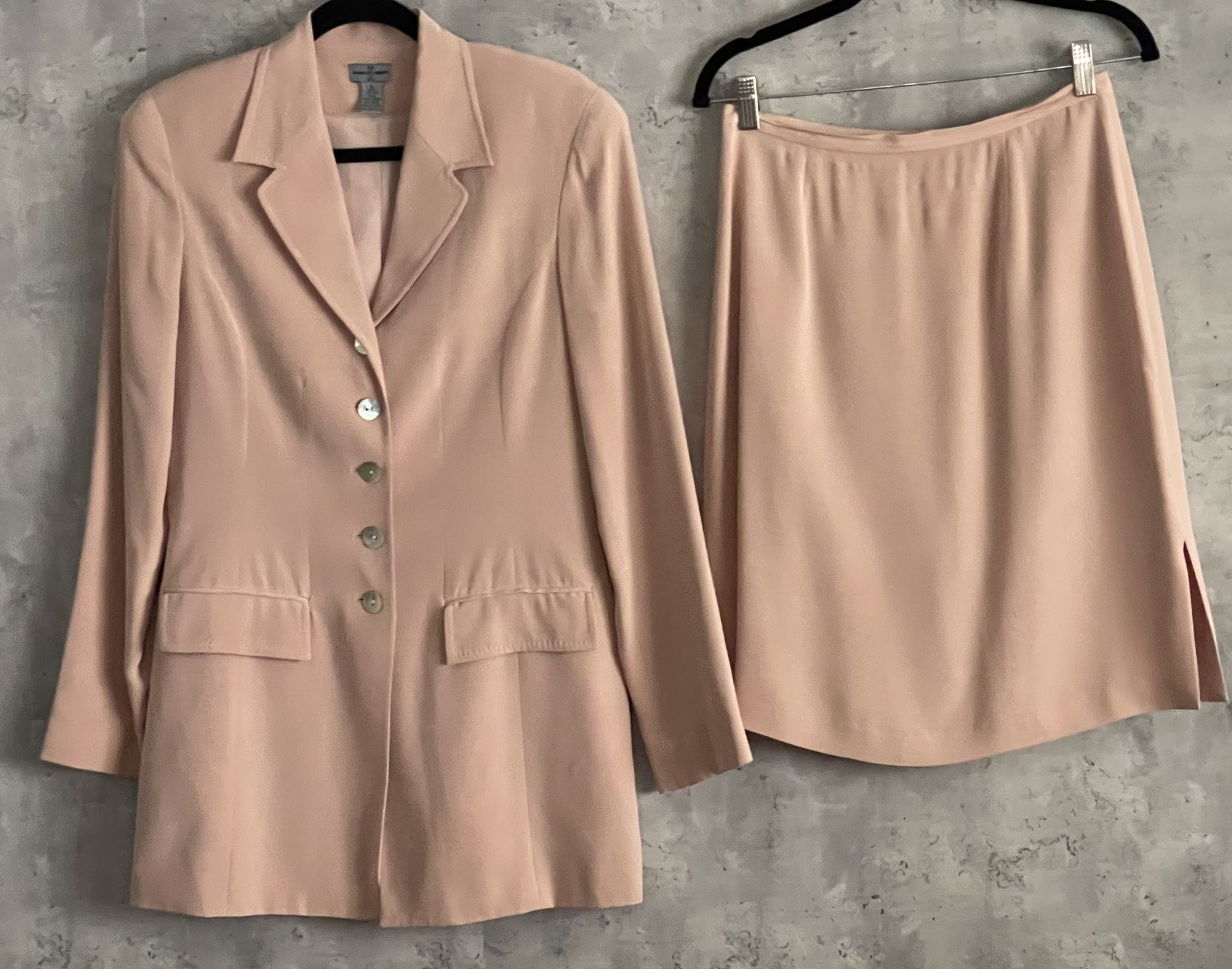 VTG BC Baldanza Concepts Pink 100% Silk Long Blazer/Jacket Skirt Suit Size 6