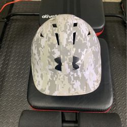 Kids Small Under Armour Baseball Helmet