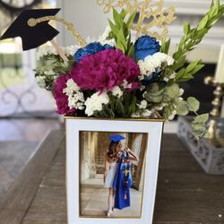 7 Centerpieces  $4 Each No Flowers Included