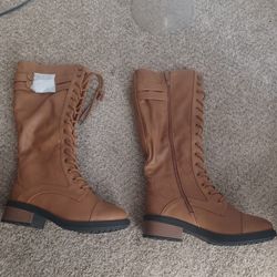 Woman Brown Tan Boots 