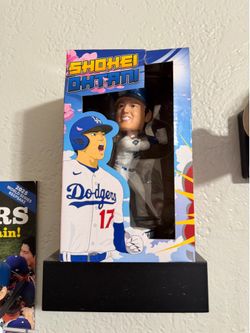 Shohei Ohtani  (1st dodger bobblehead)