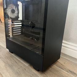 NZXT H510  PC Case W 600w Power Supply 