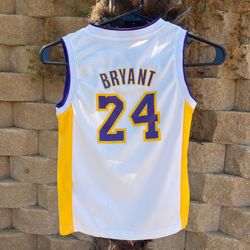 Vintage adidas la lakers kids Kobe Bryant jersey