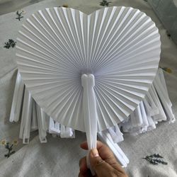 67 Heart Fans For Wedding/Dancefloors