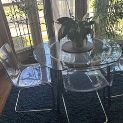 Round Glass Table With Matching Chairs