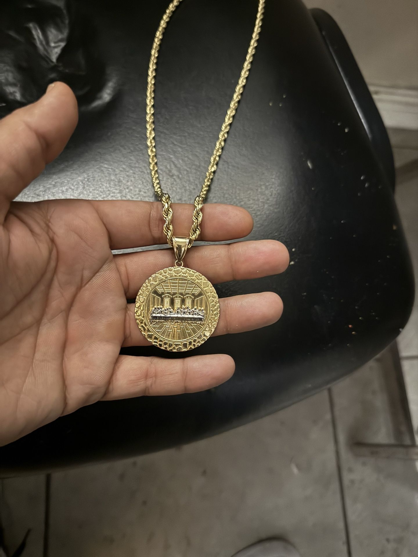 14k Gold Necklace And Pendant 