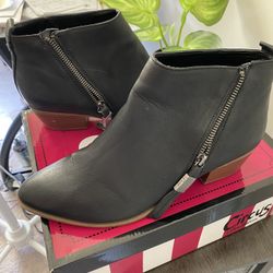 Black Ankle Boots