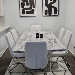 Dining Table With FOUR Chairs