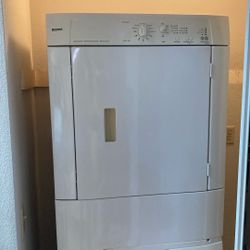 Kenmore Gas Dryer (washer Not Included)