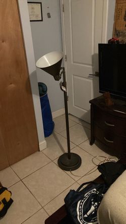 Floor lamp
