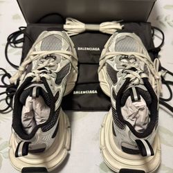 Balenciaga Men's shoes