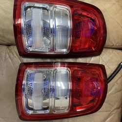 2019-22 DODGE RAM 2500/3500 Series Tail Lights L&R