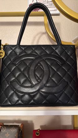 Chanel Medallion in caviar leather