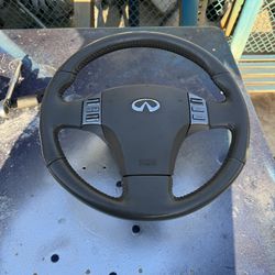 Infinity G35 Steering Wheel 