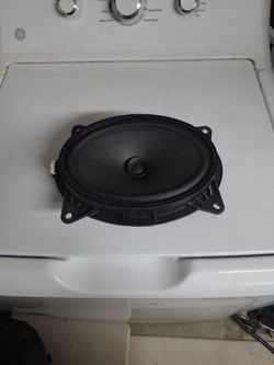 2010 2015 Toyota Prius Front Door Oem Speaker 