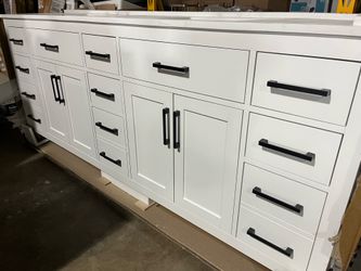 84 In Double Sink Bath Vanity