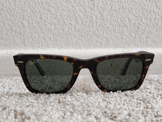 Ray-Ban Women's Wayfarer