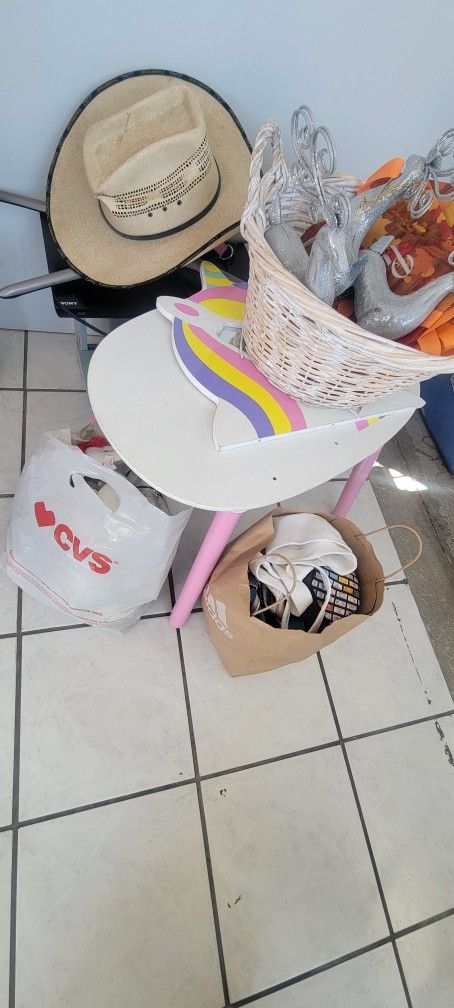 Household, Decluttering,  Tie,xmas, Electronic 