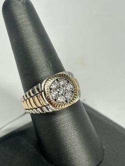 14k Gold Jubilee Style Ring