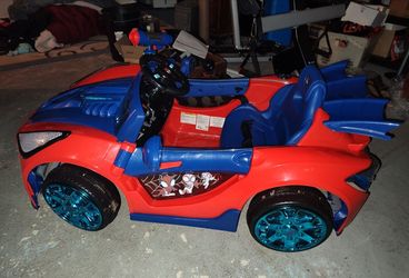 Electric spiderman car