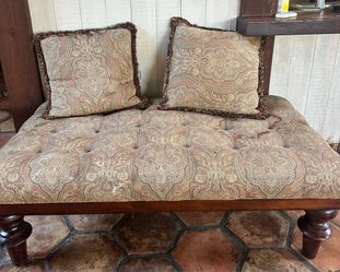 FREE – Solid Wood Upholstered Bench/Ottoman