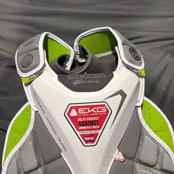 maverick max goalie chest protector 