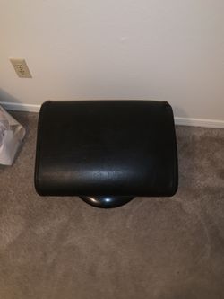 Leather foot rest
