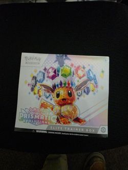 Pokemon Prismatic Etb