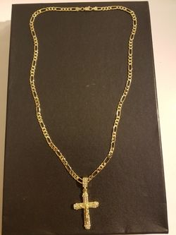 14k gold filled figaro chain with cross pendant. With 14k stamp!