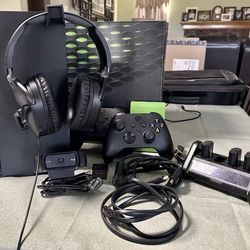 🎮 Microsoft Xbox Series X 1TB Video Game Console - Black + Extras SEE DESCRIPTION