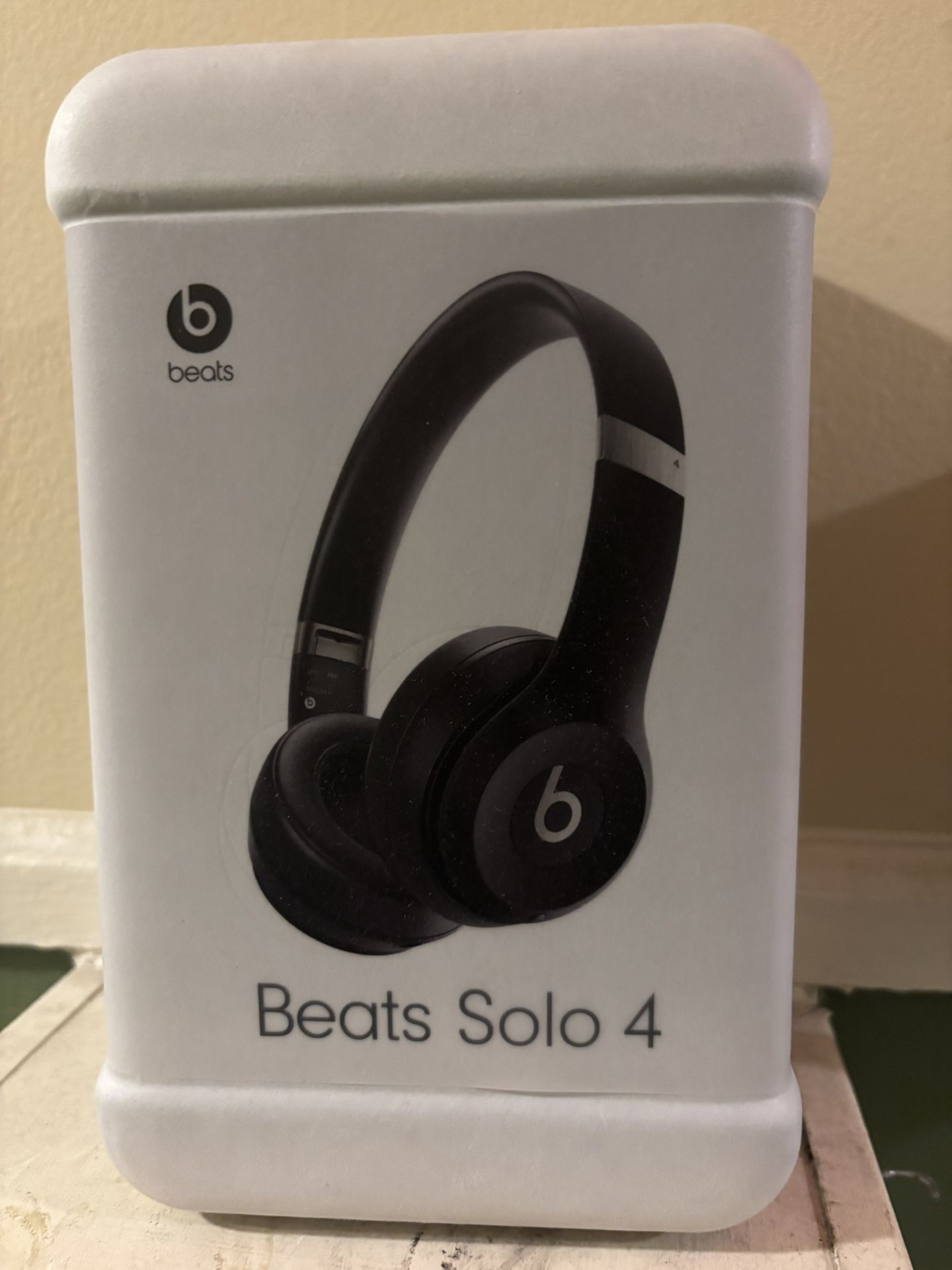Beats Solo