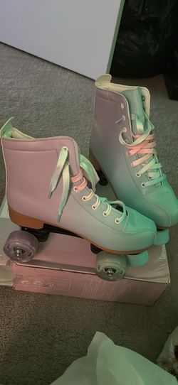 Skates Women Size 10