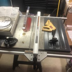 Craftsman Table Saw Excellent Condition 
