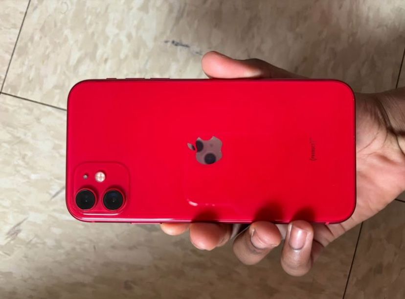 iPhone 11 Red