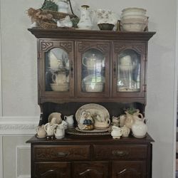 Antique Hutch - PINE WOOD