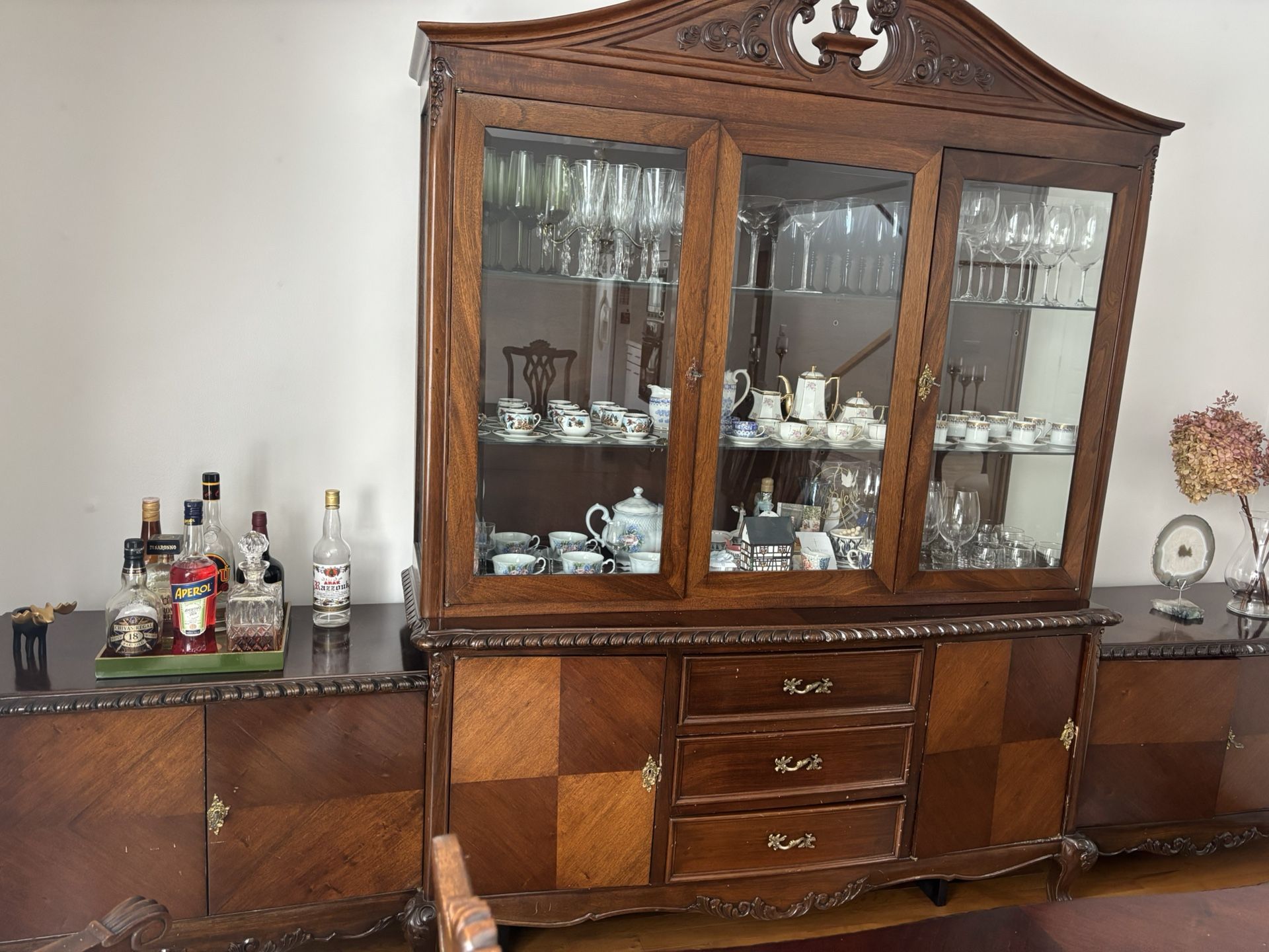 China Armoir Antique