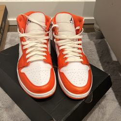 Jordan 1 Mid Men
