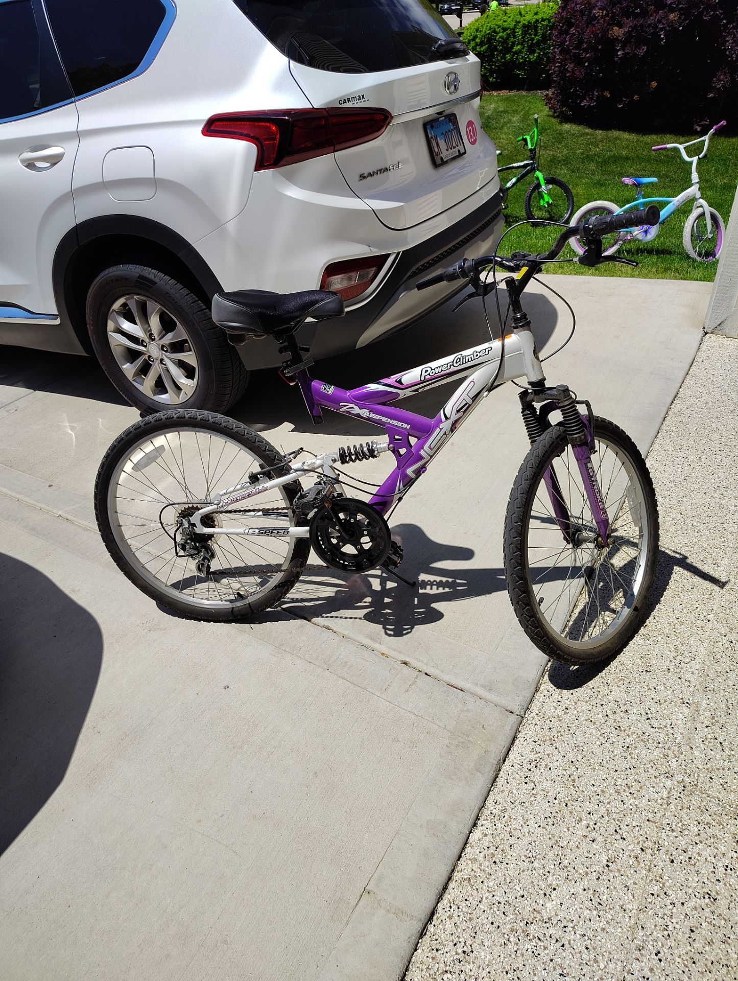 Girls bike