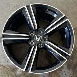 Like new One (1) single Honda Accord Hybrid Sport 19” OEM rim Wheel No Tire