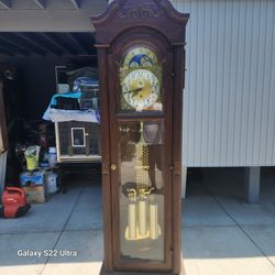 Grandfather Clock 