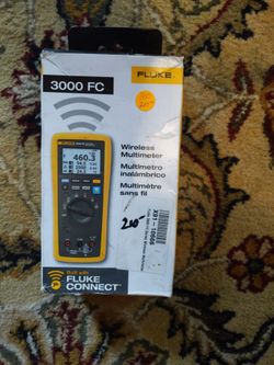 FLUKE 3000 FC MULTIMETER