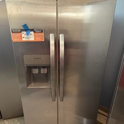 Frigidaire Side By Side Fridge 