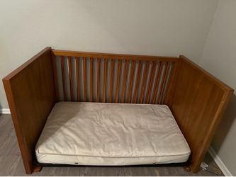 FREE CRIB AND MATTRESS pottery barn