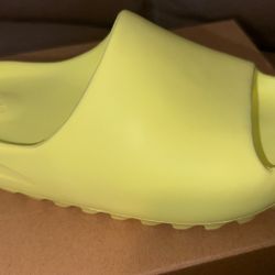 Yeezy Slides