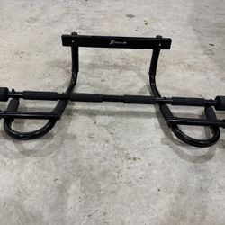 Pull Up/Chin-Up Bar, Adjustable 