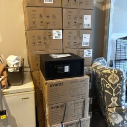 Avanti Room Safe