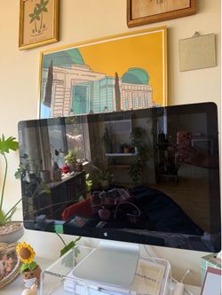 iMac Monitor - older model on sale!