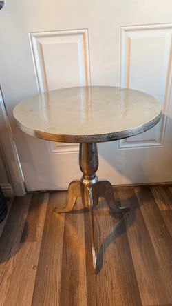Silver Aluminum Metal Small Hammered Side End Accent Table with Scroll Legs