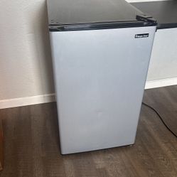 Refrigerador Magic Chef 