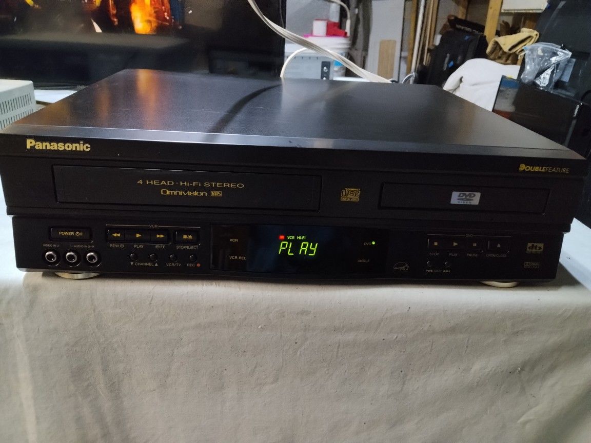 PANASONIC HI-FI DVD CD AND VHS PLAYER/RECORDER